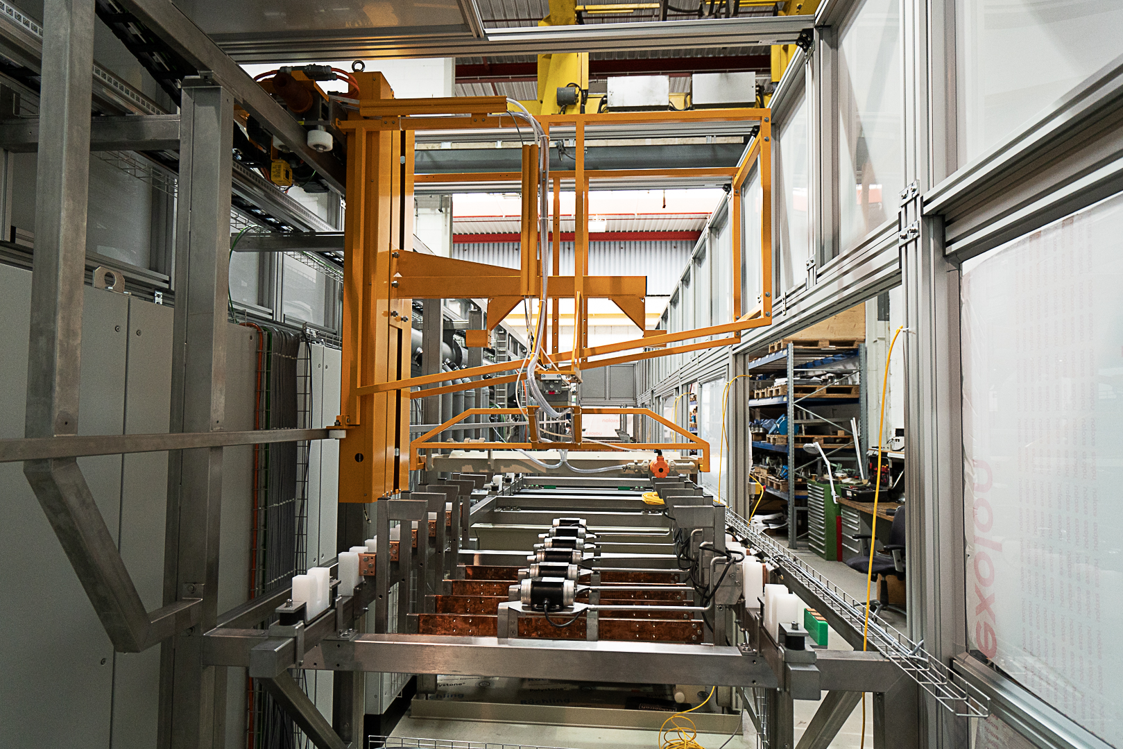 Ligne en cours d’assemblage